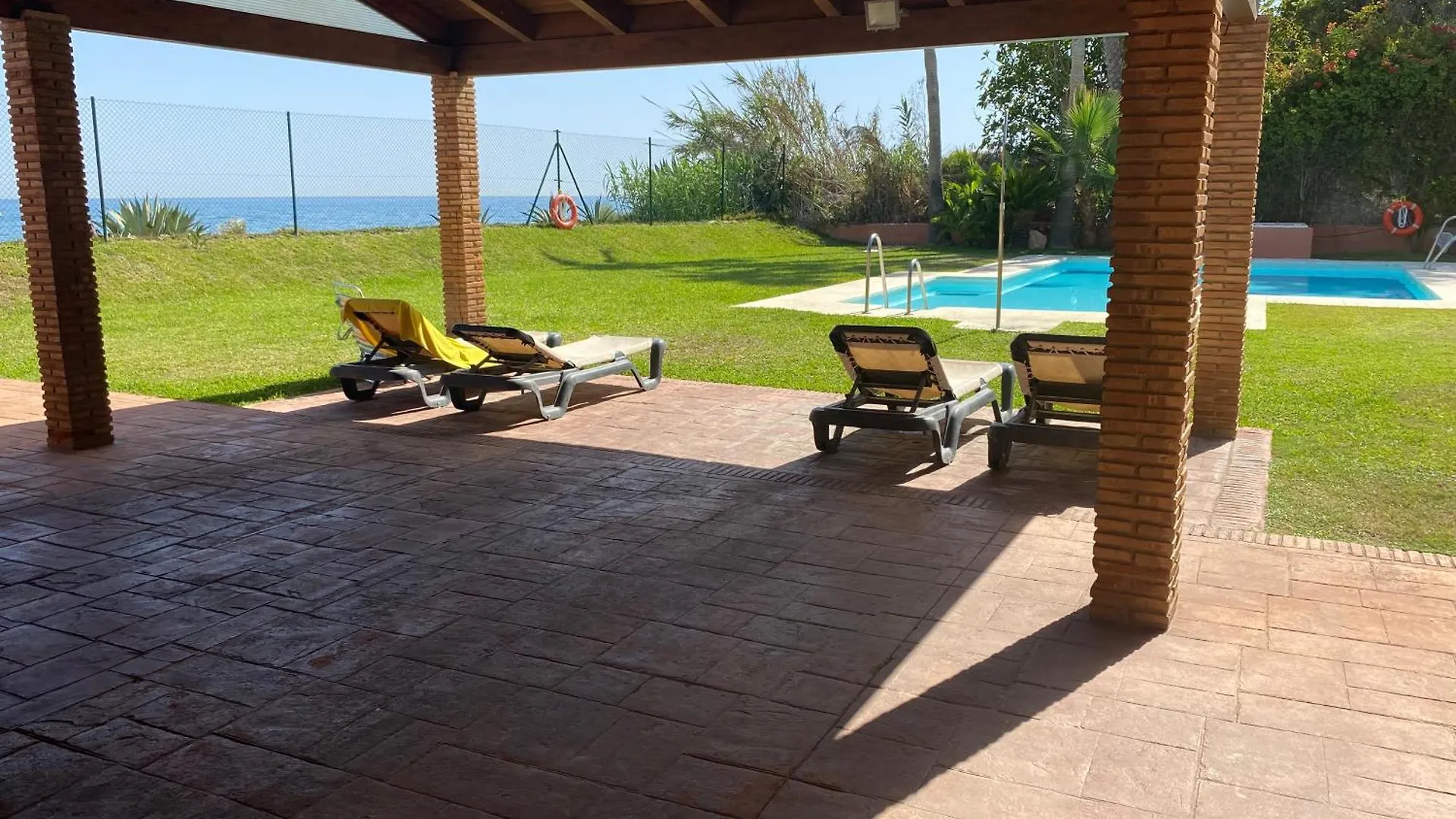 Apartamento Estudio Playa Beach マラガ アパート