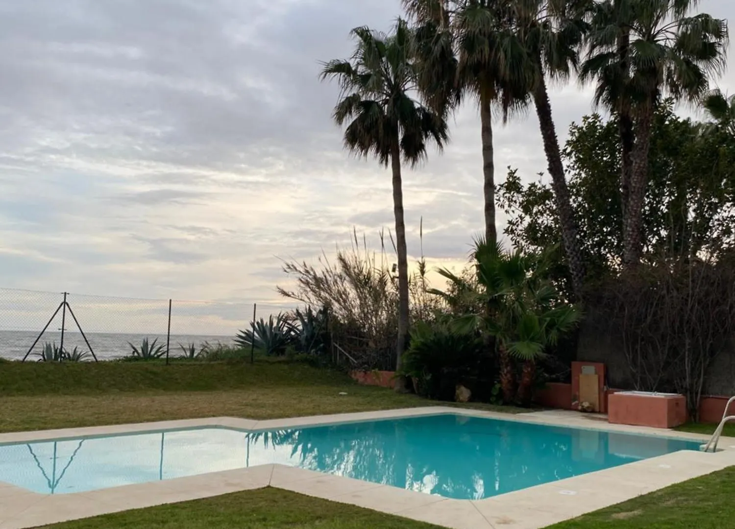 מאלגה Apartamento Estudio Playa Beach ספרד